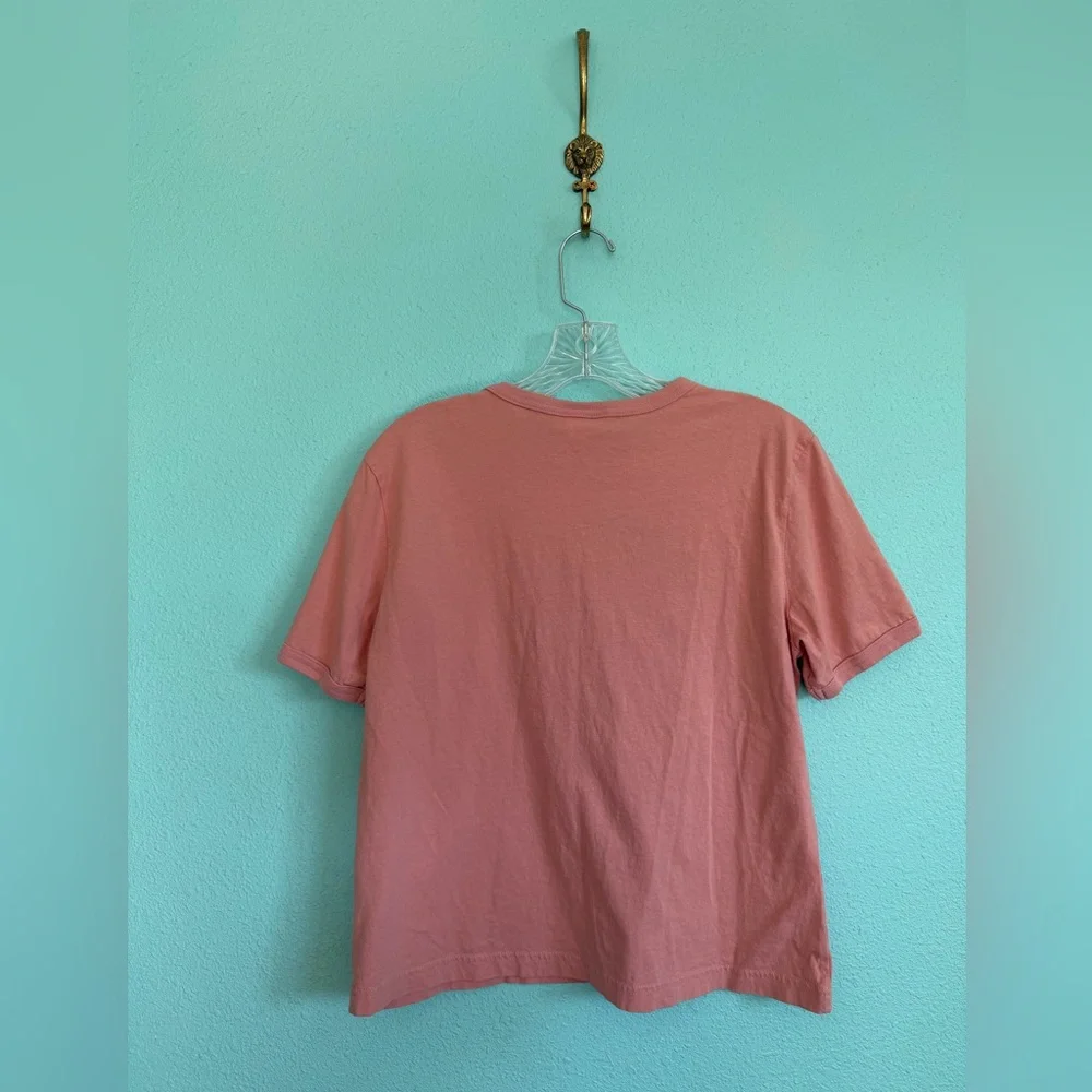 ♥️ H&M Pink Tee with L'AMOUR Print - Picture 5 of 5